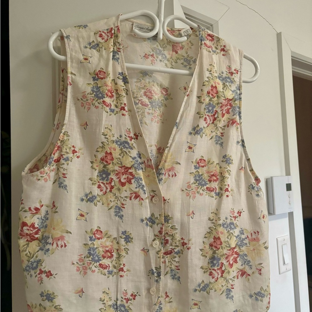 Giorgio Sant Angelo - Floral Button-Down Blouse